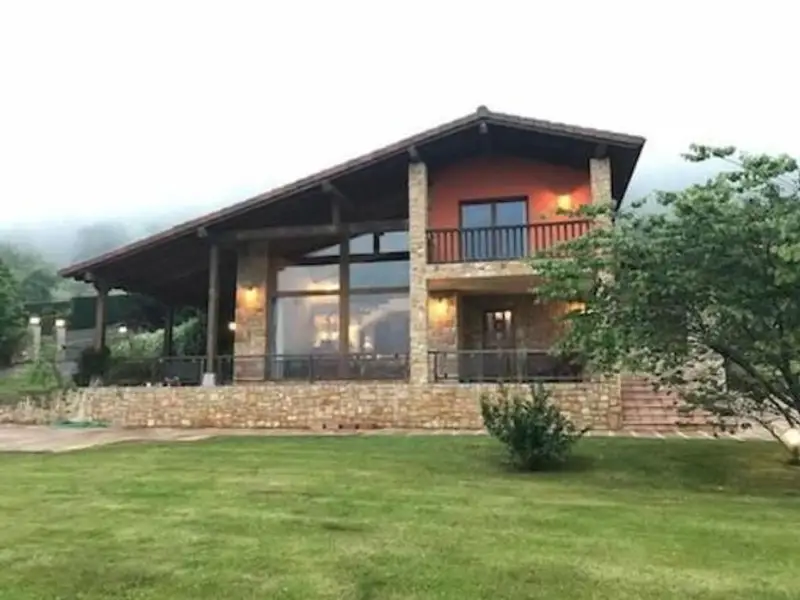 venta Chalet en Llanes, Asturias (44205889221.105600)- Globaliza