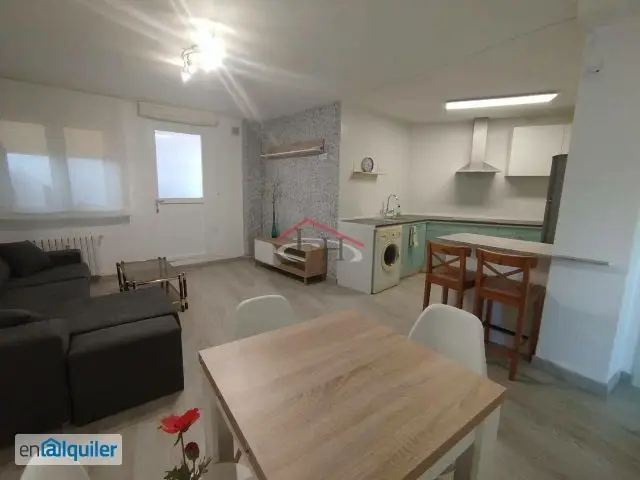 Apartamento Amueblado 68m2 Dos Habitaciones Terraza Incluida