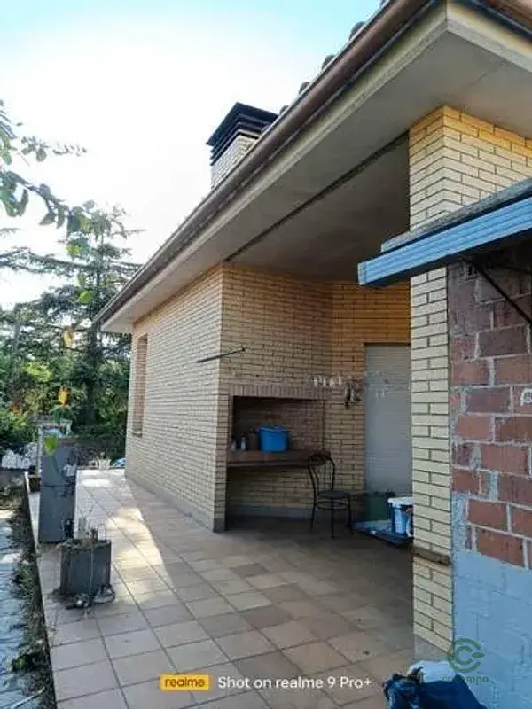 Casa en Llinars del Valles 220m2 con Garaje y Terrazas