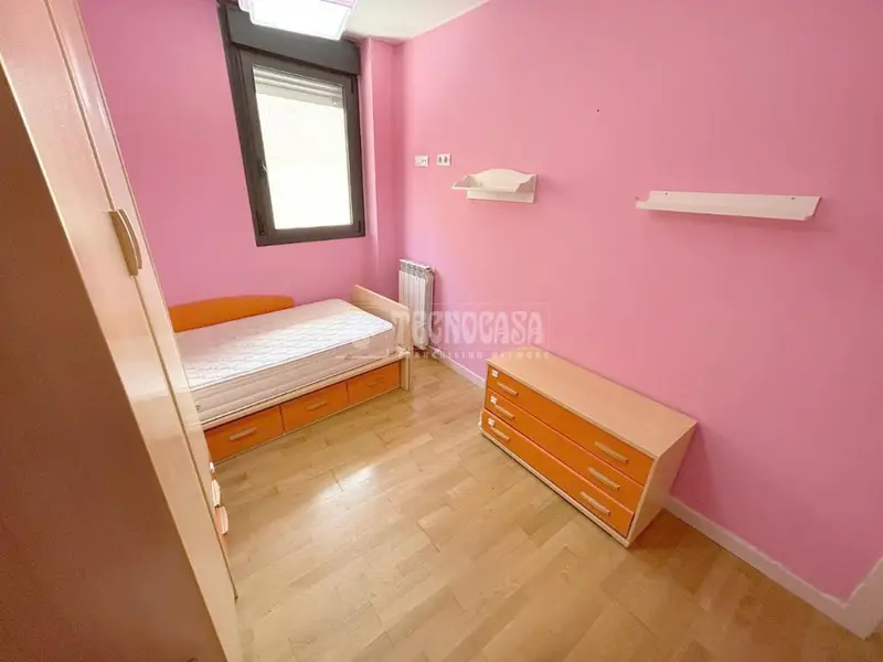 Piso en Venta Utebo 95m2 3 Dormitorios Piscina Garaje
