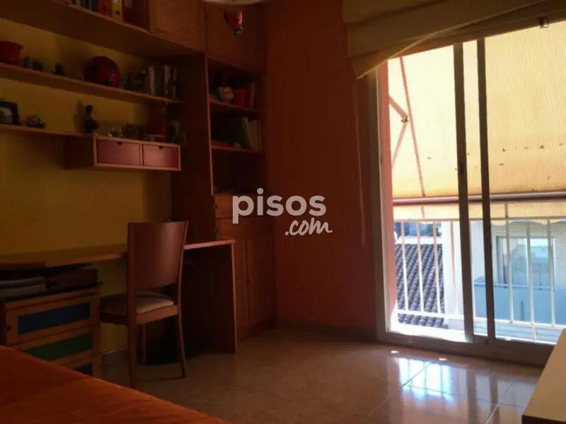 Habitaci	ón en Alquiler Sant Joan Desp		 - Estudiantes y Profesionales