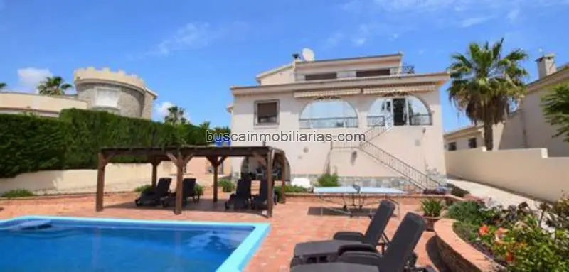 Villa en Venta Quesada 5 Dormitorios 6 Banos Piscina Jacuzzi
