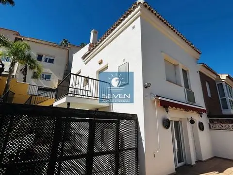 Casa Adosada 4 Dormitorios Fuentes Almuñécar