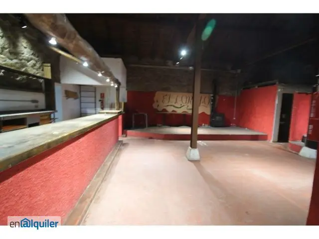 Local Comercial Becerril de la Sierra 370m2 Terraza Hosteleria