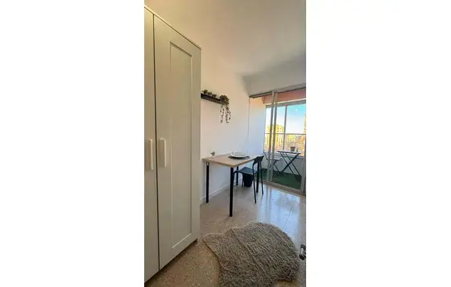 Rent a room of 105 m² in Madrid