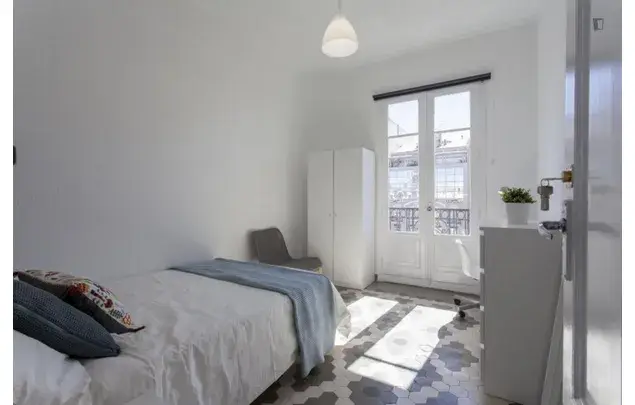 Apartamento 7 Dormitorios Valencia Ruzafa Centro Estudiantes