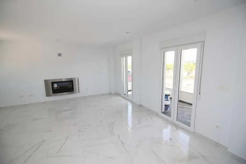 Villas de Lujo en Pinoso:  Nuevas, Modernas y Personalizables