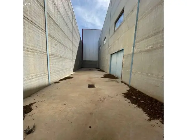 Nave Industrial en Venta Albacete 1662m2 Polígono Romica