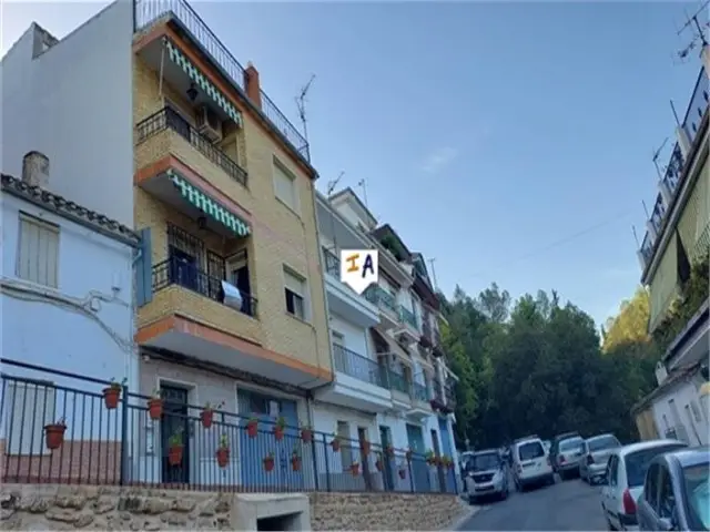 Apartamento 3 Dormitorios Montefrio Garage Trastero Vistas