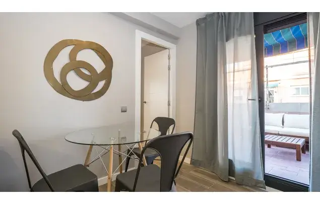 Apartamento 3 Dormitorios 50m2 Barcelona Alquiler Temporada Media