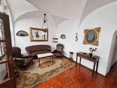 Casa Unifamiliar en Zafra 6 Dormitorios 2 Baños
