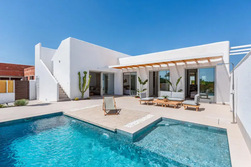 Villa de Lujo en Benijófar 3 Dormitorios Piscina Privada