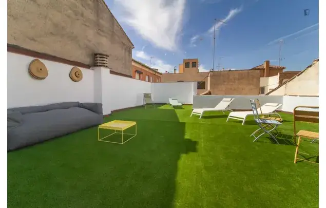 Alquiler Apartamento 5 Dormitorios Granada 3-24 Meses