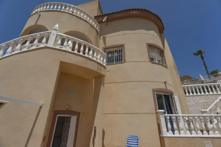 Villa 3 Dormitorios Costa Blanca Piscina Privada