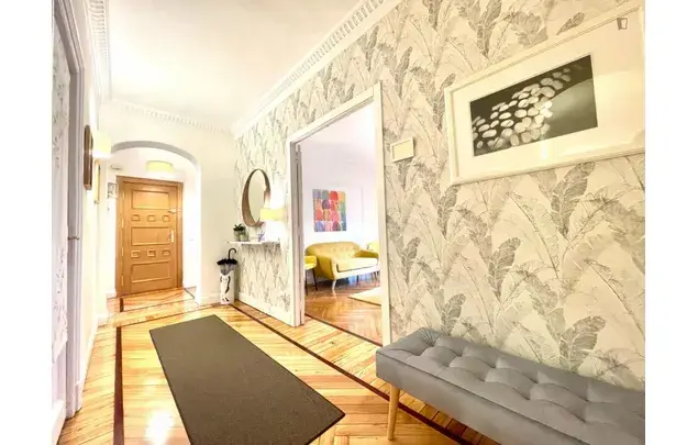 Alquiler Apartamento 6 Dormitorios Bilbao 3-24 Meses