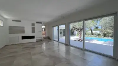 Villa Moderna en Sol de Mallorca con Piscina y Vistas al Mar