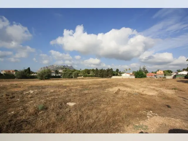 Terreno en venta Los Poblets, España