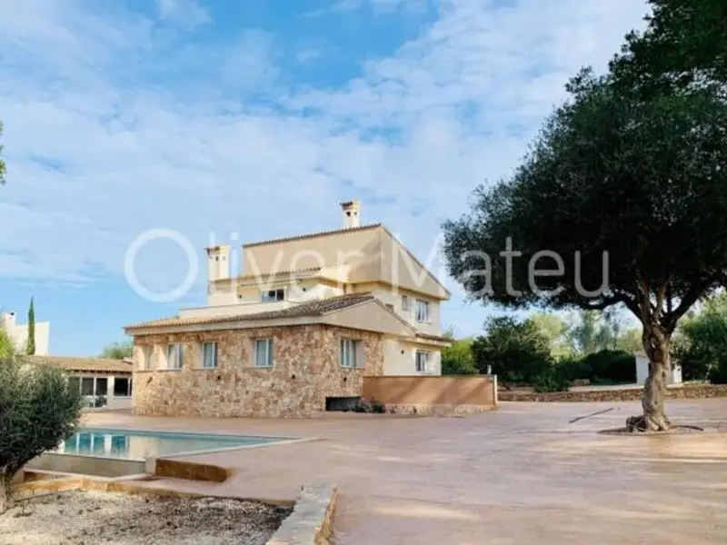 Chalet con Piscina y Spa cerca de Palma de Mallorca