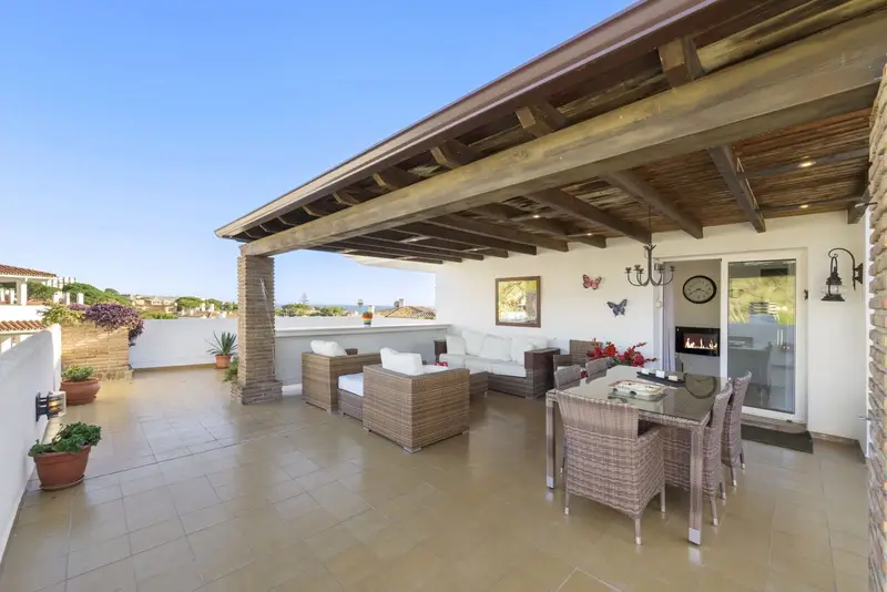 Ático en venta en Calahonda, Mijas, Málaga