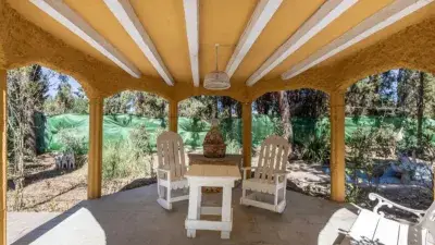 Casa estilo castillo en El Bejarín 6 habitaciones 2 baños