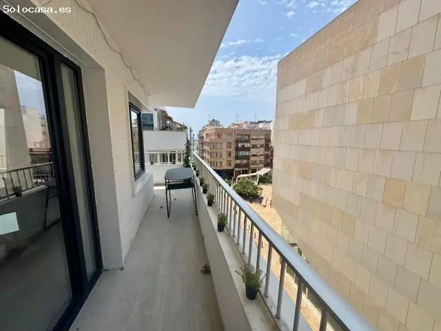Atico Reformado en Torrevieja Cerca del Mar