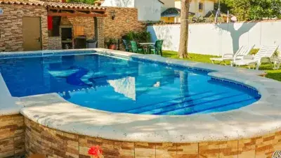 Chalet en Sancti Petri con Piscina Privada y Jardin