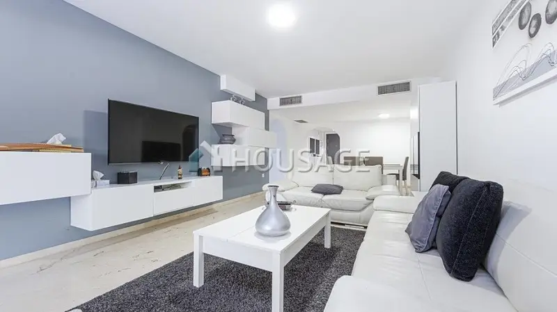 Piso en venta en Guadalmina, 3 dormitorios, terraza, golf