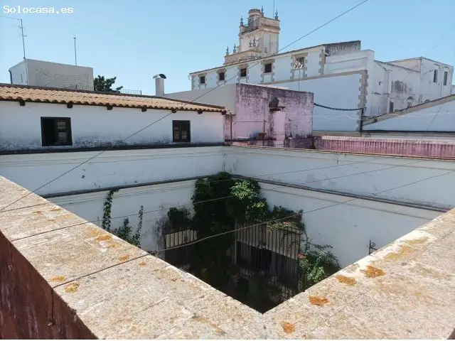 Casa con Patio y Jardín en El Casco Histórico de El Puerto de Santa María