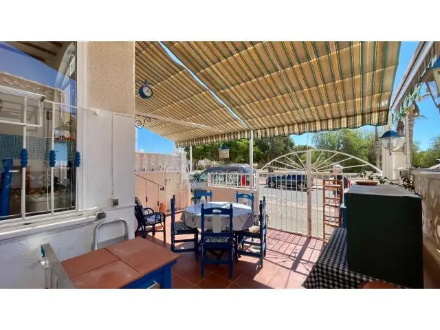 Adosado en Venta Aguas Nuevas Torrevieja Cerca de la Playa