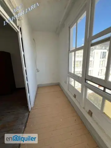 Piso en Alquiler Centro 160m2 7 Estancias 2 Baños