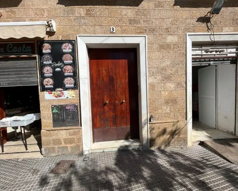 Piso en venta en Cadiz 138m2 2 habitaciones 2 baños
