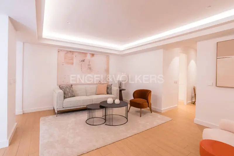 Apartamento en Palacio Madrid 84m2 Reformado Amueblado