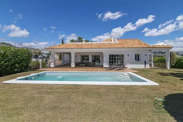 Villa de Lujo en Benahavis 7 Dormitorios Piscina Privada