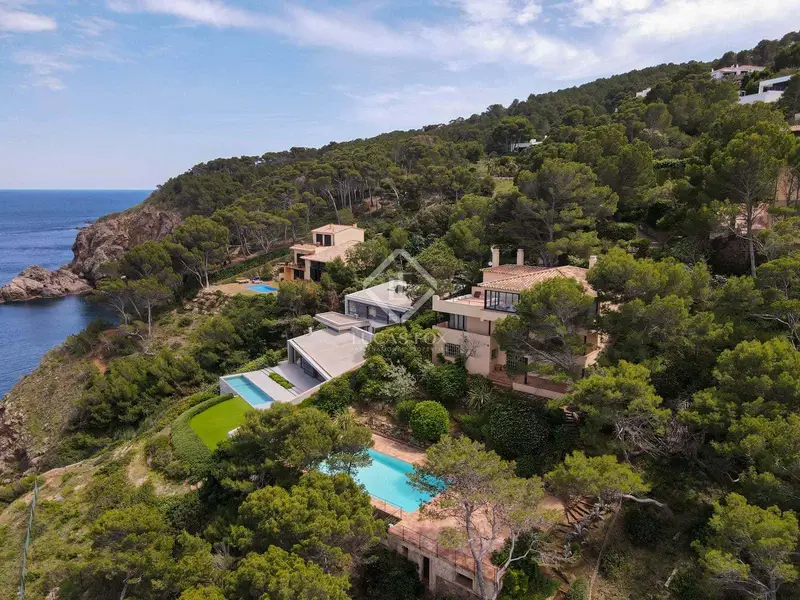 Chalet en Primera Linea de Mar en Begur Girona