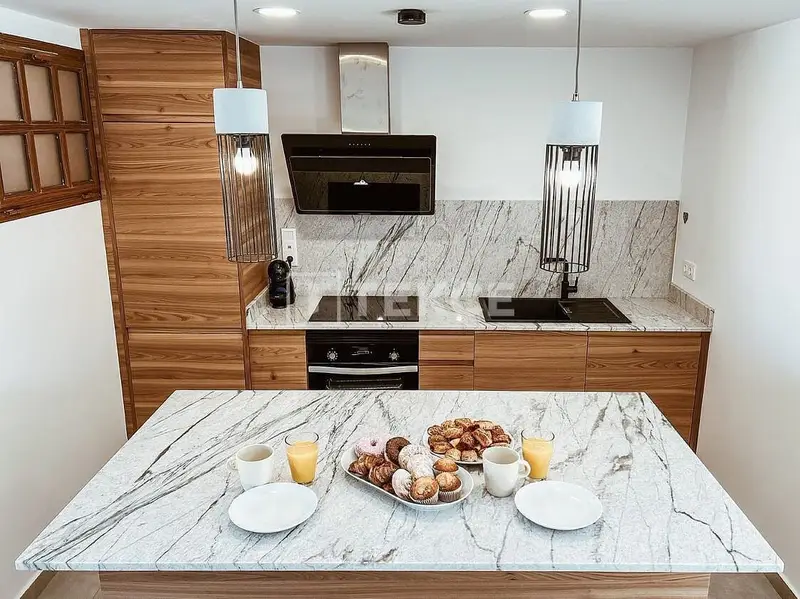 Apartamentos en Vera Playa: 2 y 3 Dormitorios con Solarium