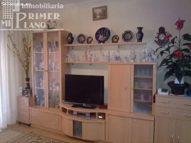 Apartamento con Piscina
