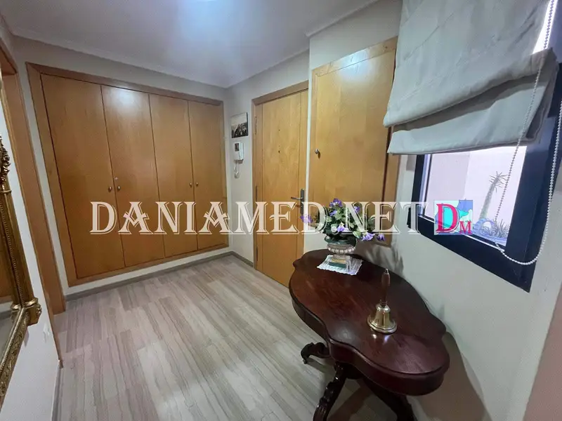 Atico en venta Denia Centro 172m2 3 dormitorios 2 banos terraza vistas al mar