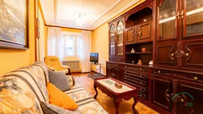 Piso en venta Calle Pinzon 3 dormitorios
