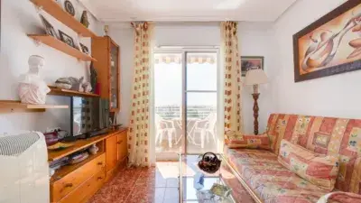 Apartamento en venta en Torrevieja con piscina
