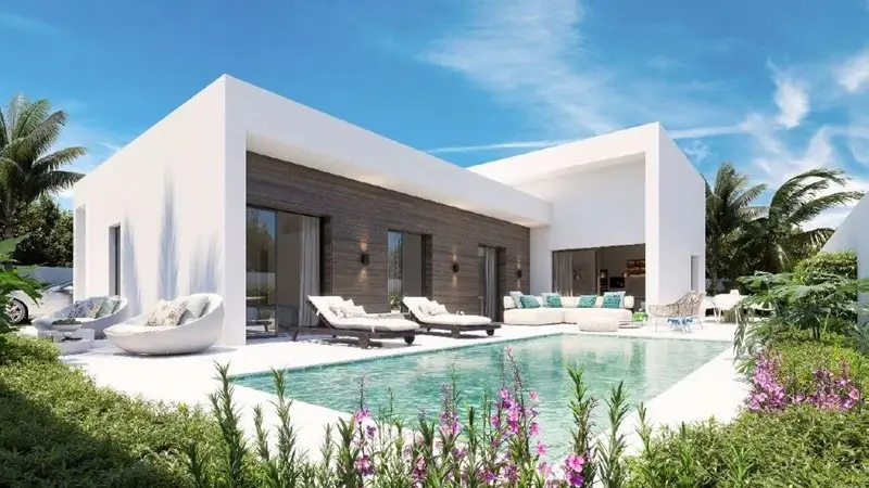 Chalet Independiente en Molina de Segura con Piscina y Jardin
