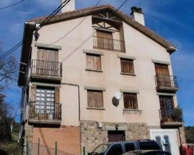 Local en Rasillo de Cameros 64m²