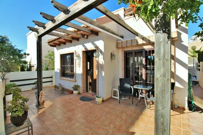 Villa en Venta Villamartin 2 Dormitorios