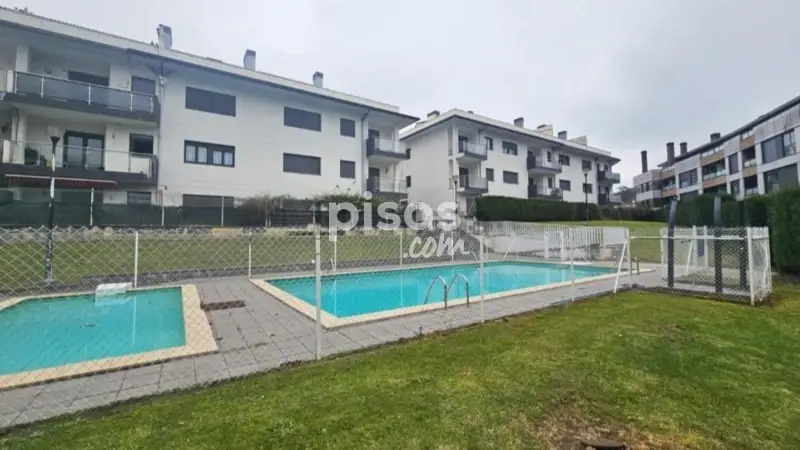 Piso en Venta Ramales de la Victoria 2 Dormitorios Piscina Garaje