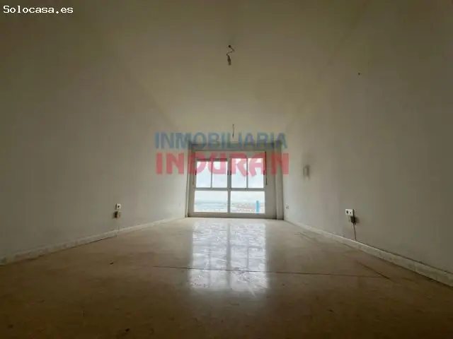 Piso 110m2 4 Dormitorios 2 Banos Plaza Garaje