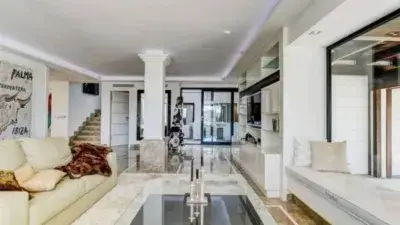 Chalet en Venta Calvia Vistas al Mar Piscina Privada Lujo