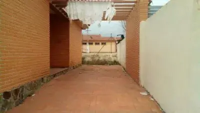 Casa en venta en Calle Alhambra, 15