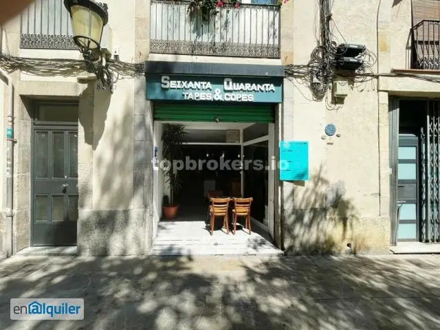 Traspaso Bar con Licencia C2 y Terraza
