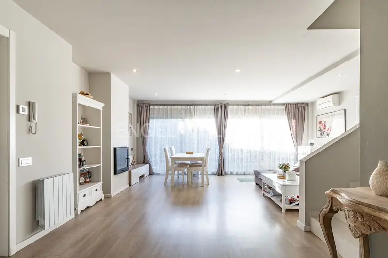 Pareado en venta en Alella, Barcelona