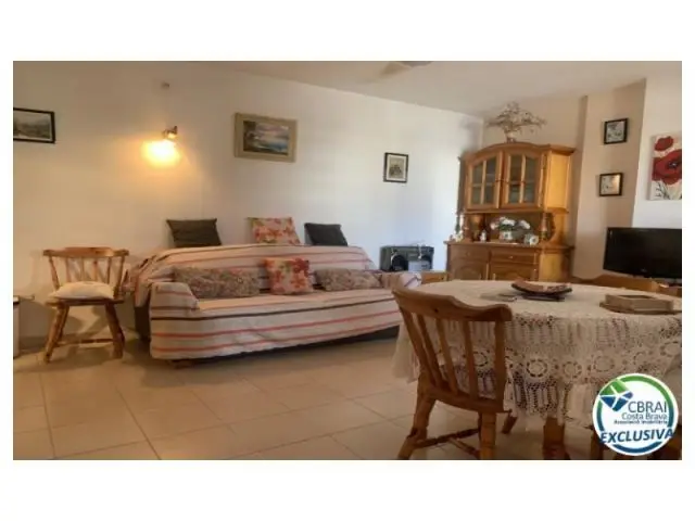 Apartamento con Garaje en Roses Santa Margarita