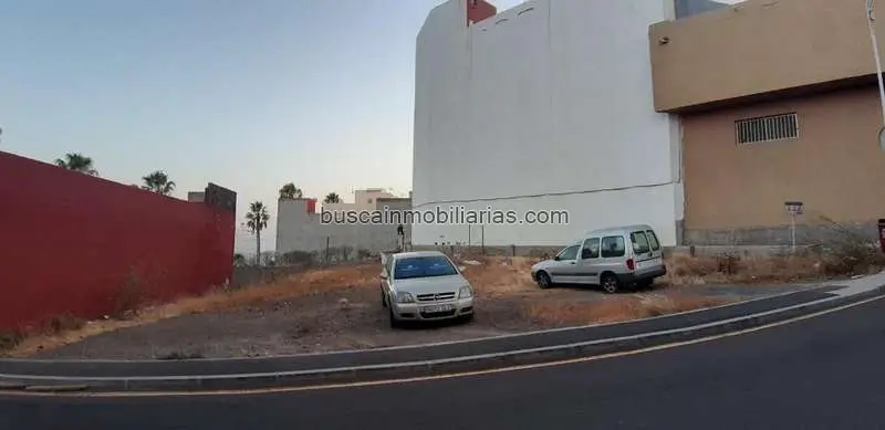 Parcela Urbana en Venta Sobradillo Tenerife 121m2 Edificabilidad 310m2